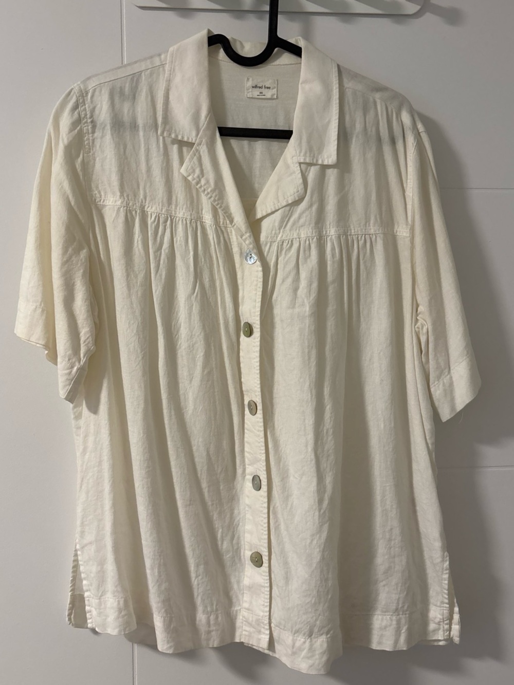 Aritzia Wilfred Castillo Linen Button Up